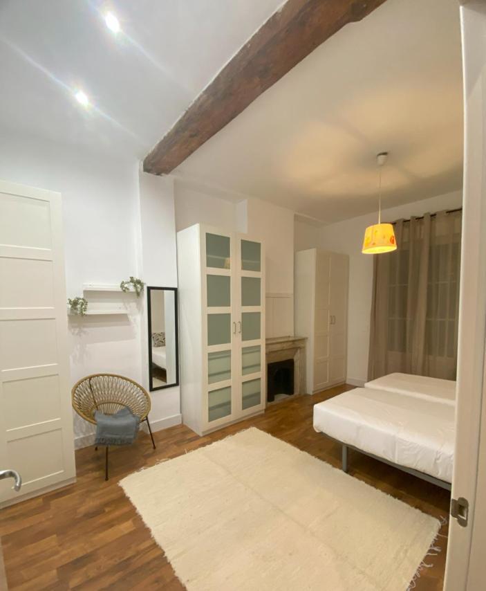 Bailen Vivienda Turistica Reformada Apartment Bilbao Luaran gambar